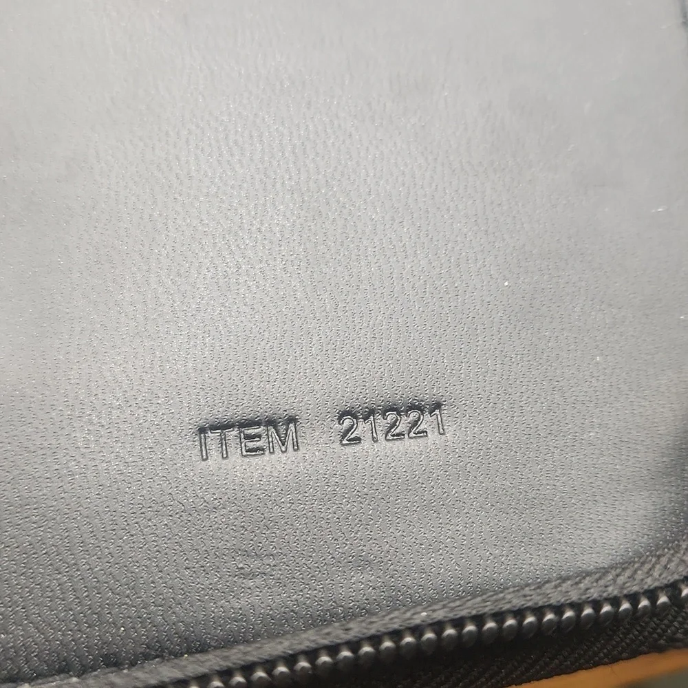 Franklin Covey Classic Leather Zipper 7 Ring 1.5